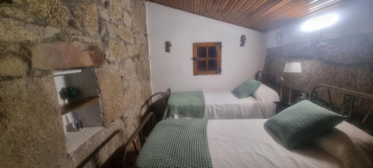 De 300 Anos Con Silencio Y Tranquilidad Holiday home Ponteareas