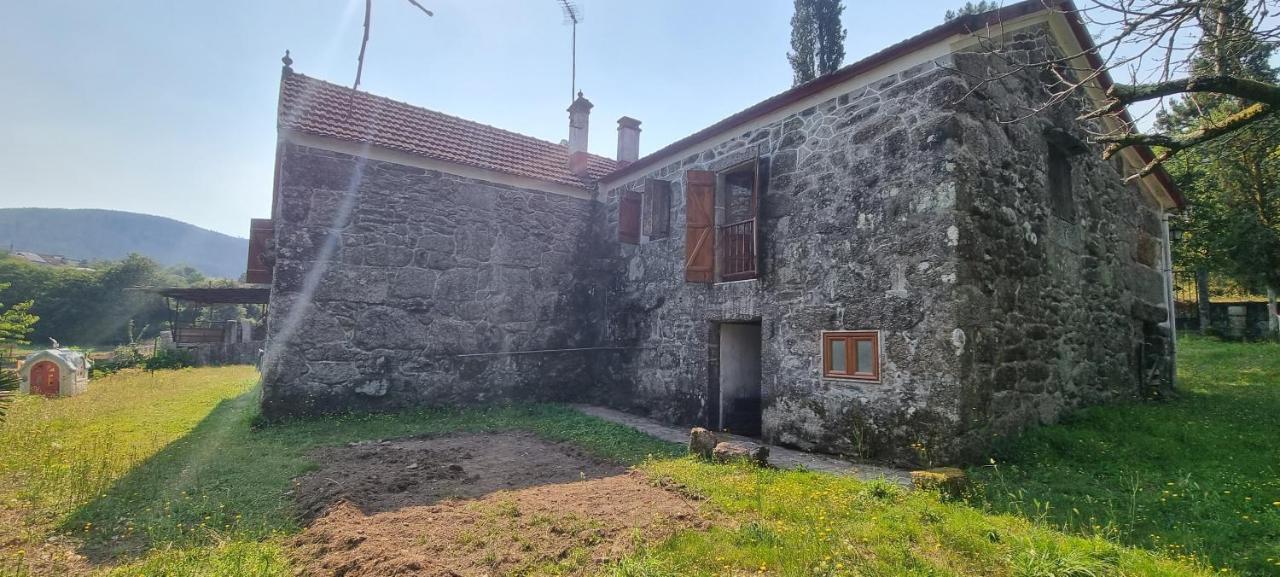 De 300 Anos Con Silencio Y Tranquilidad * Ponteareas