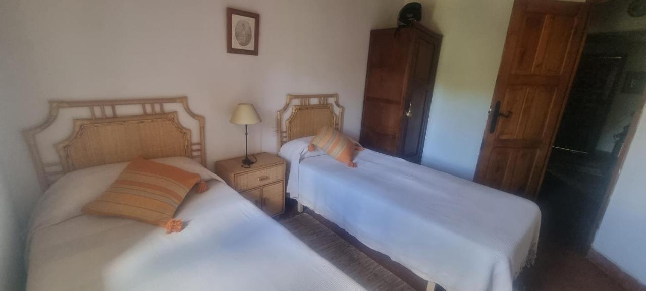 De 300 Anos Con Silencio Y Tranquilidad Holiday home Ponteareas